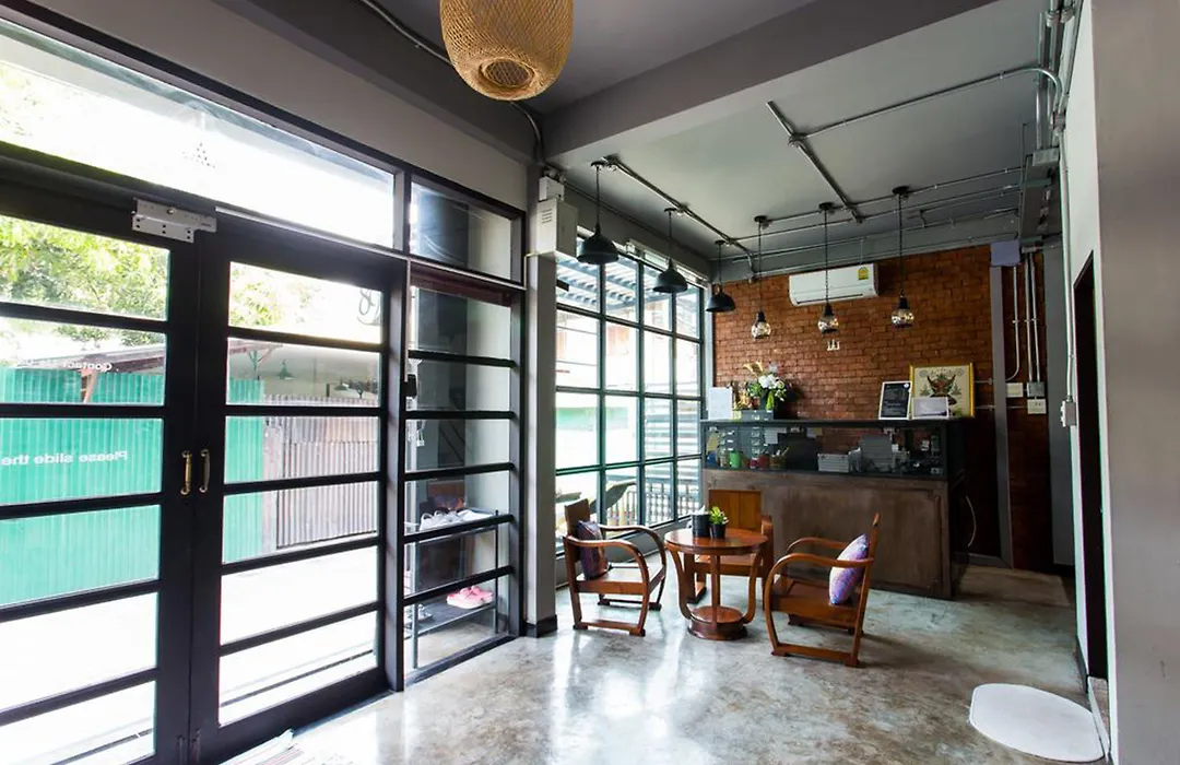Baan 89 Hostel-1